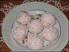 Cheese Balls coated with grated Crab meat.